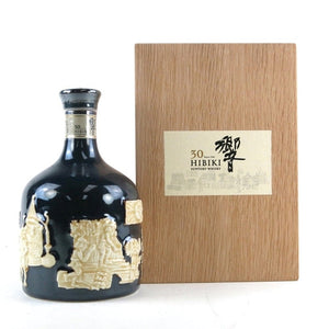 Hibiki 30yr Arita Yaki Limited Edition